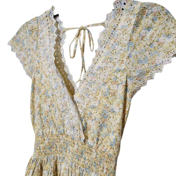 American Eagle Dress Size XS Lined Embroidered Short Sleeve - Picture 2 of 11